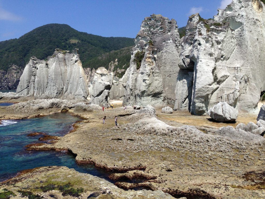 巨大奇岩・仏ヶ浦は絶対行くべき青森観光スポット【散策マップ】行き方・見どころ